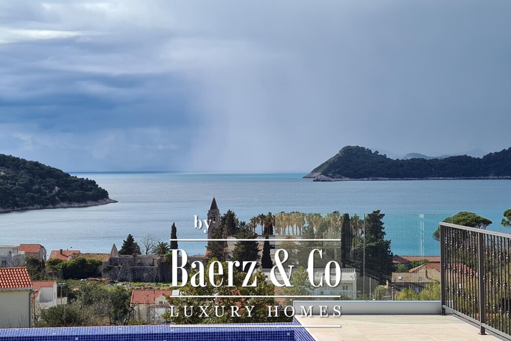 Lopud - A luxury stone villa for sale with a panoramic view of the sea and islands. image