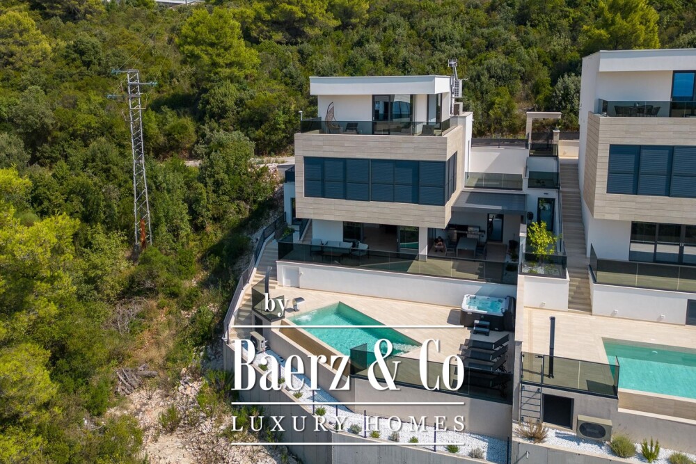 Komarna, luxury designer villa with swimming pool, sea view image