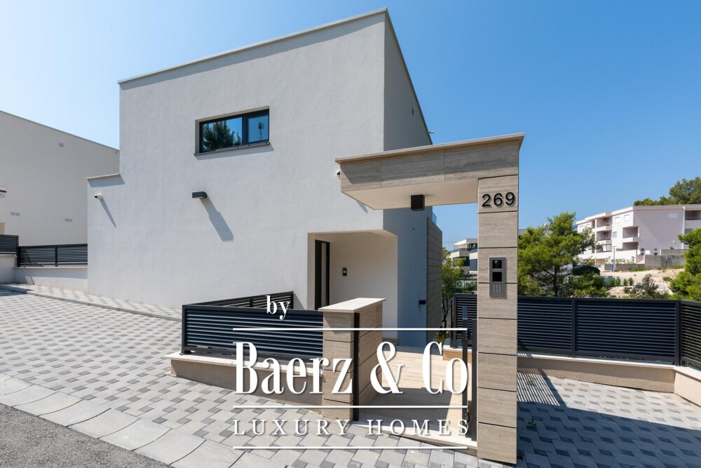 Komarna, luxury designer villa with swimming pool, sea view image