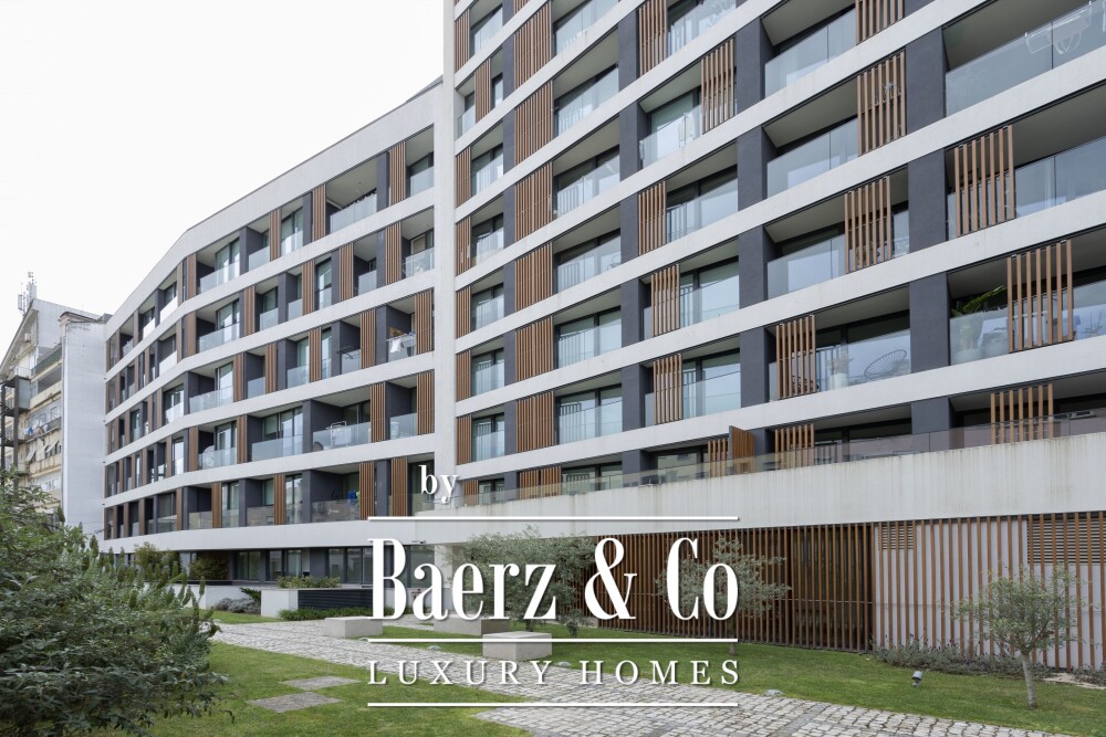 Luxury 4 bedroom duplex  penthouse in prime Lisbon location. image