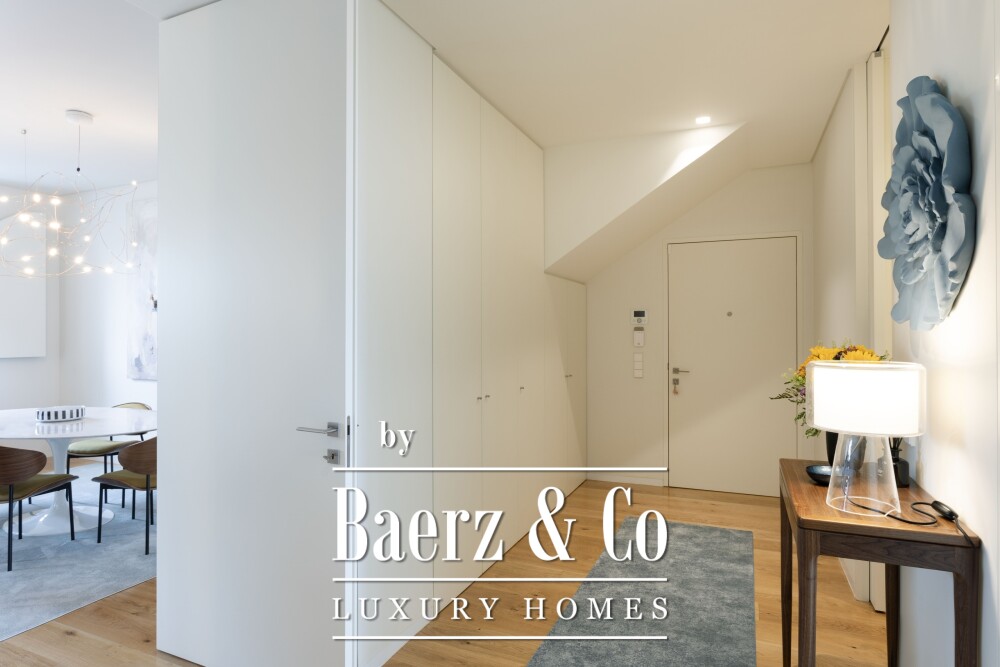 Luxury 4 bedroom duplex  penthouse in prime Lisbon location. image