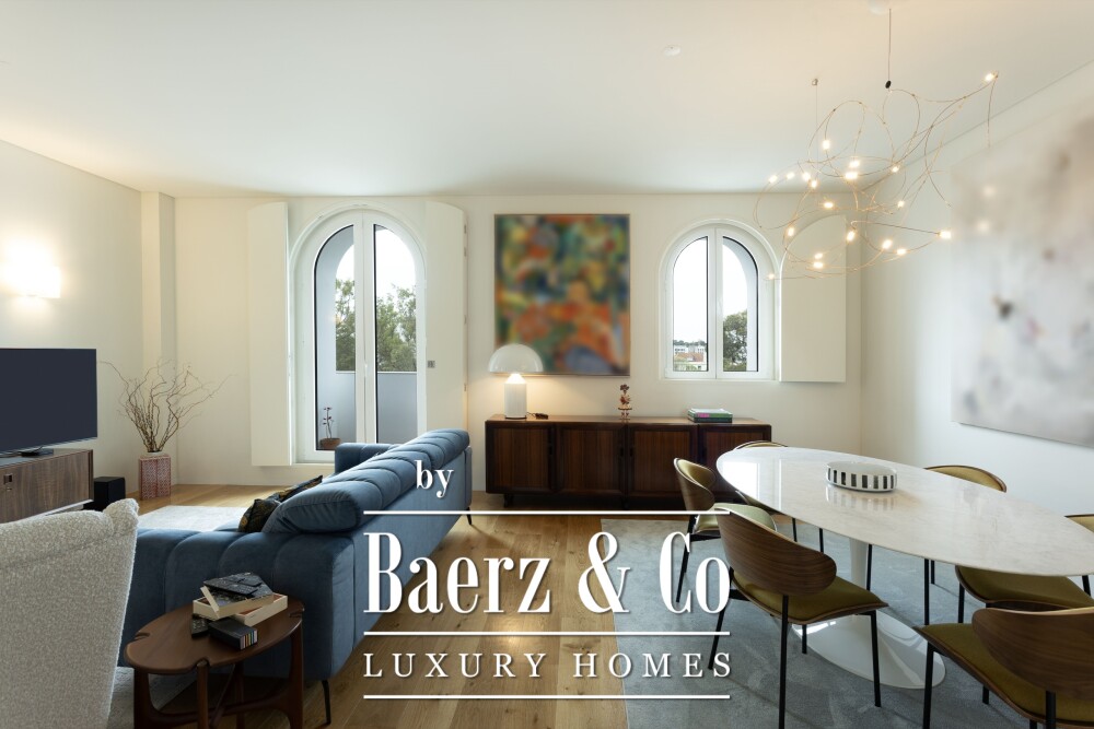 Luxury 4 bedroom duplex  penthouse in prime Lisbon location. image