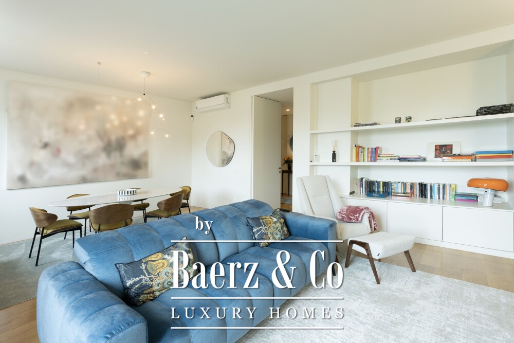 Luxury 4 bedroom duplex  penthouse in prime Lisbon location. image