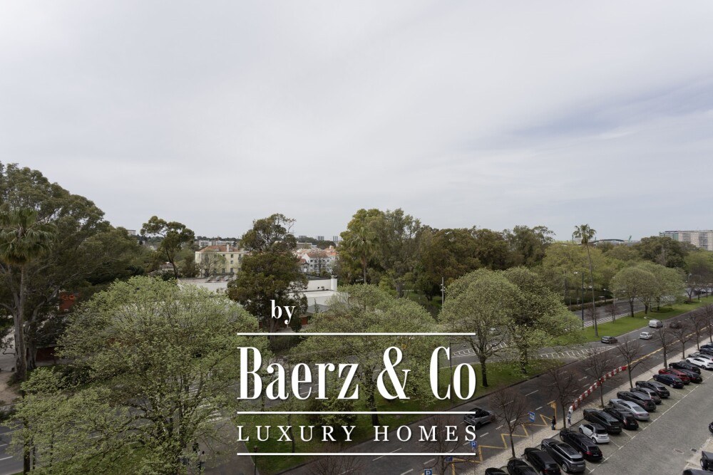 Luxury 4 bedroom duplex  penthouse in prime Lisbon location. image