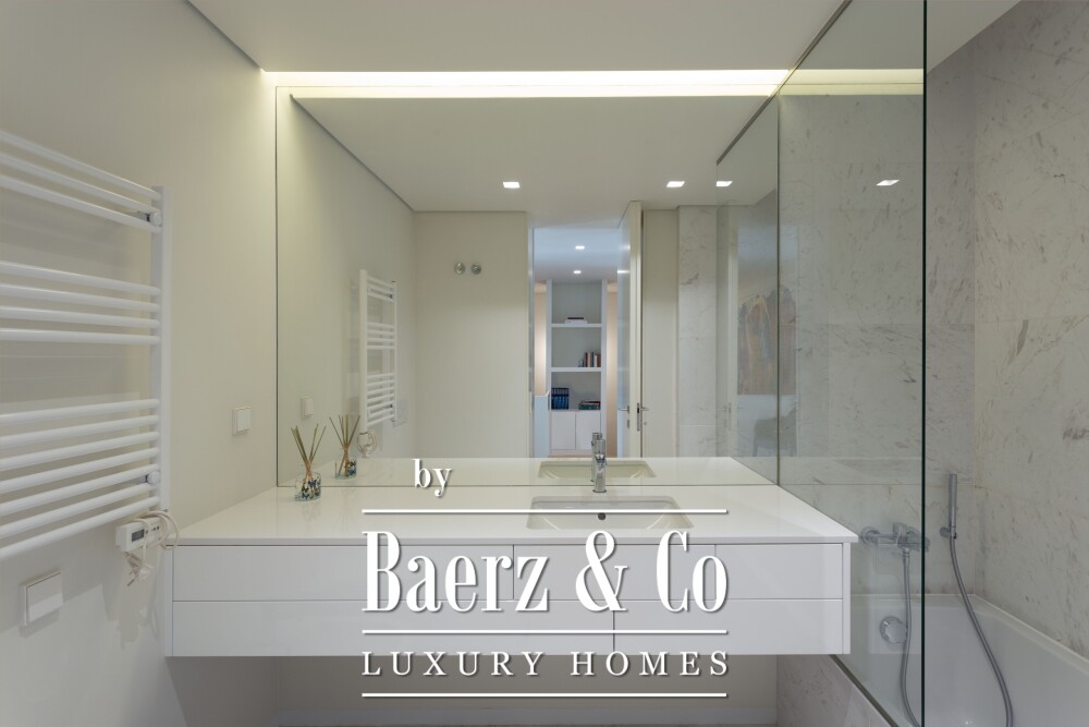 Luxury 4 bedroom duplex  penthouse in prime Lisbon location. image