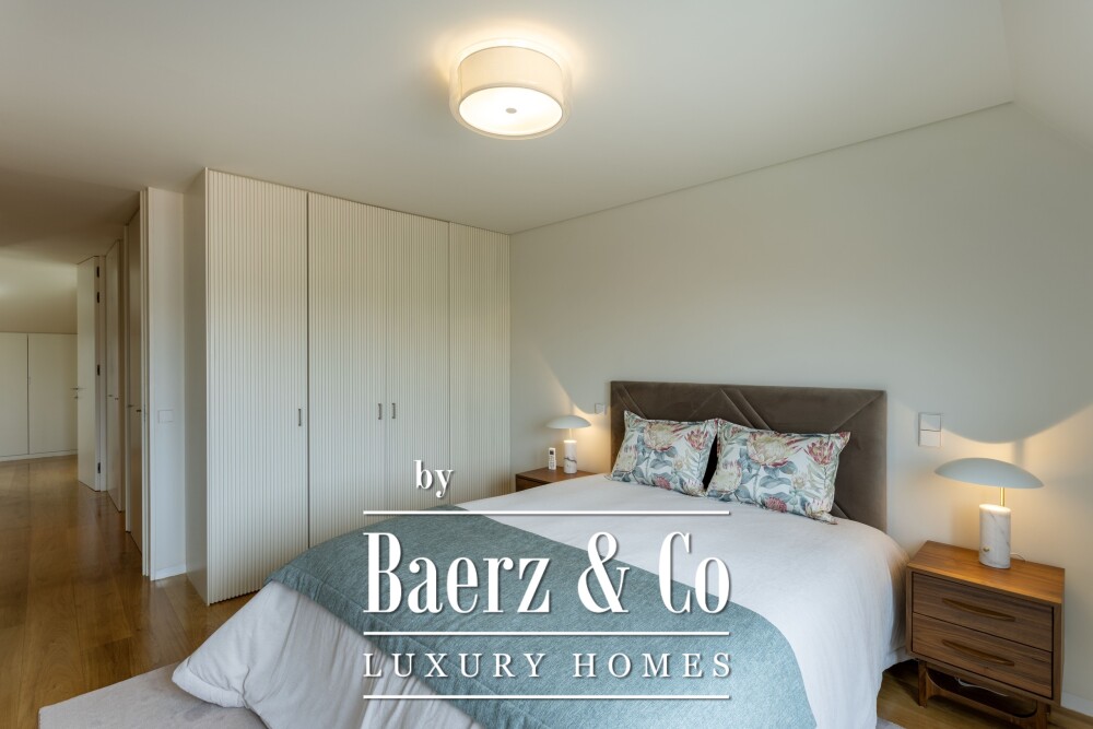Luxury 4 bedroom duplex  penthouse in prime Lisbon location. image
