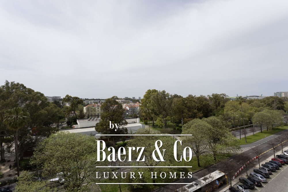 Luxury 4 bedroom duplex  penthouse in prime Lisbon location. image