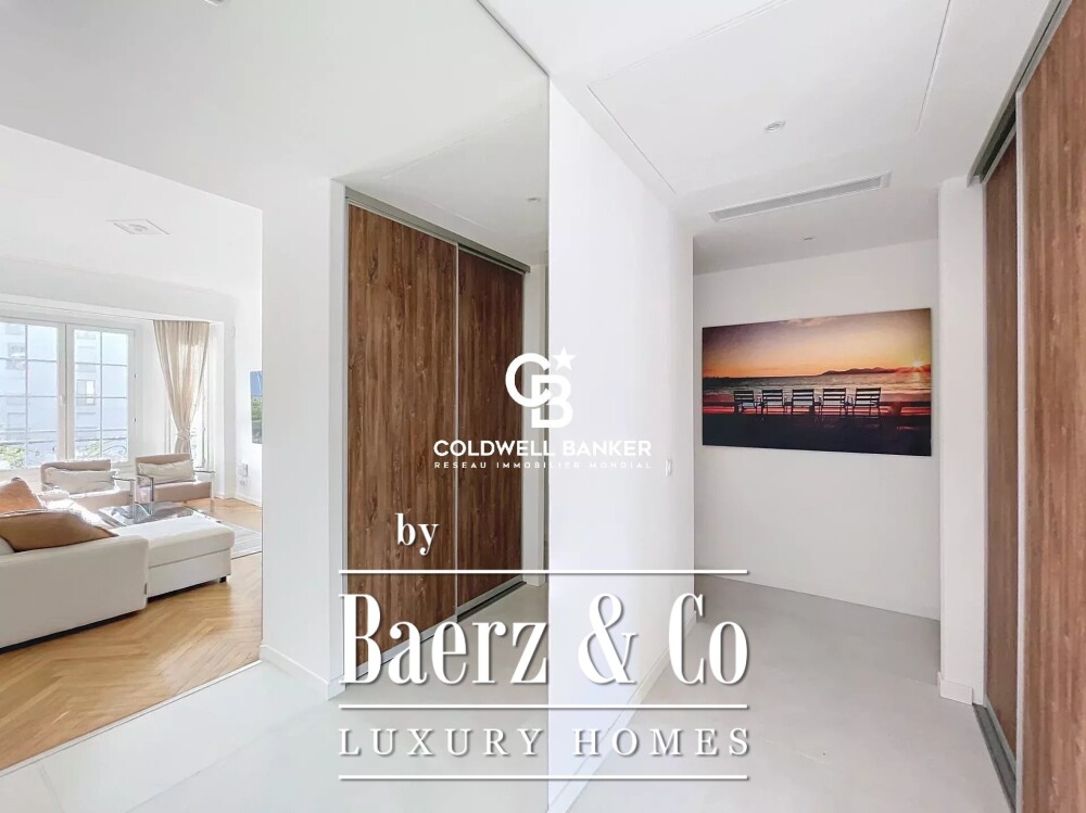 Cannes Pointe Croisette - Renovated and furnished bourgeois apartment with balcony image