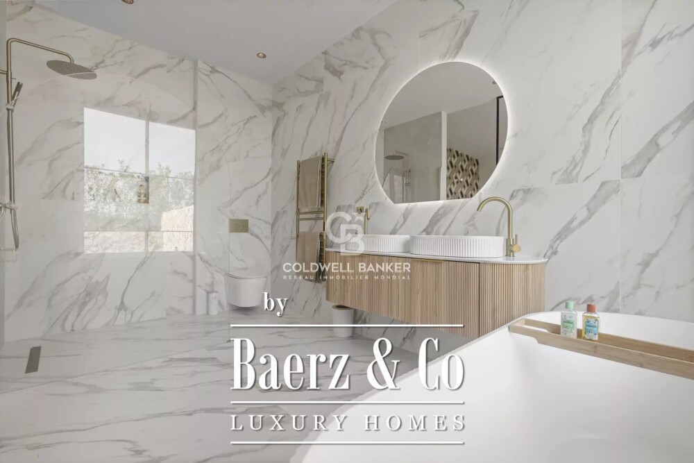 Stone and renovated villa located in Valbonne image