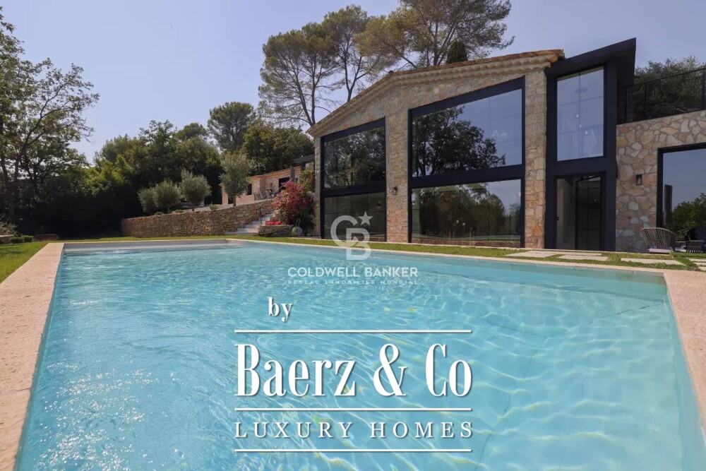 Stone and renovated villa located in Valbonne image