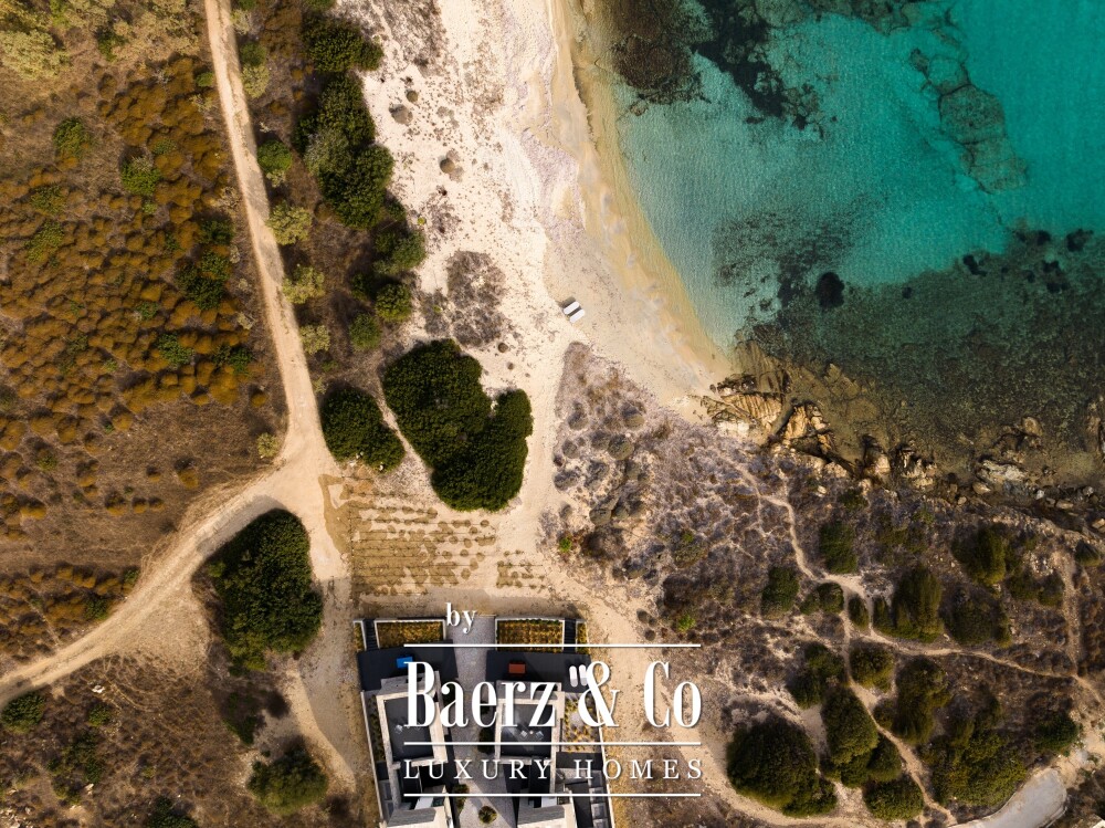 Villa Helios | Seafront Living in Karystos image