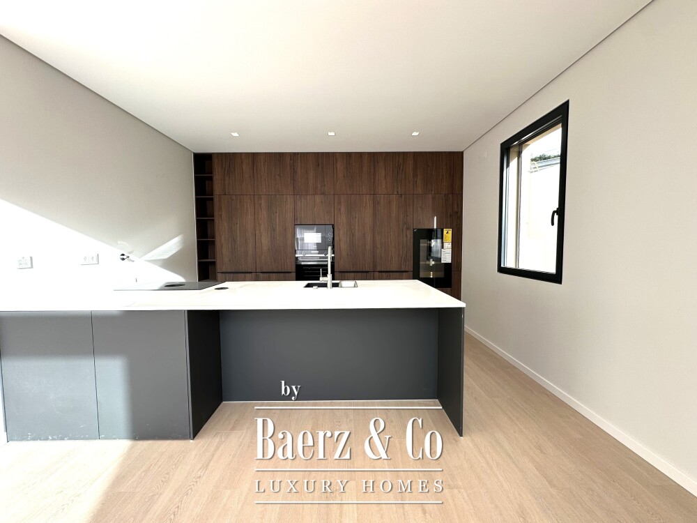 New house in a private condominium, in Murches image