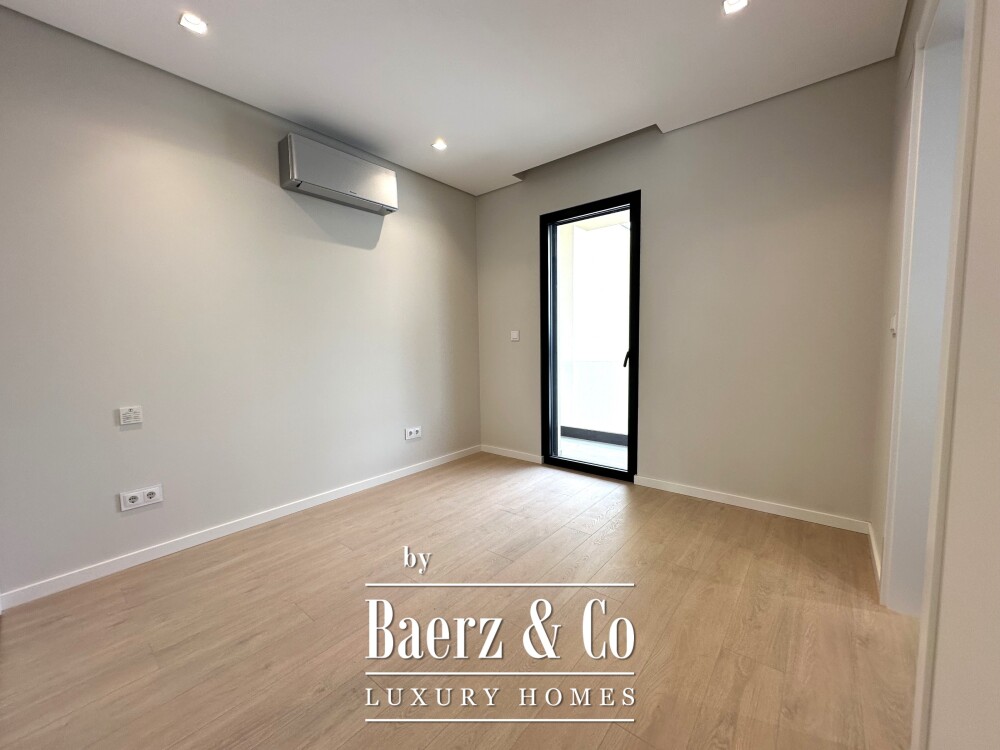New house in a private condominium, in Murches image