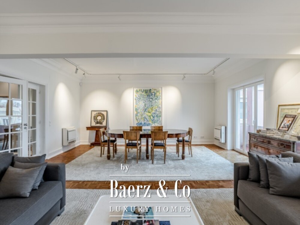 Apartment 4 Bedrooms +1 Sale Lisboa image