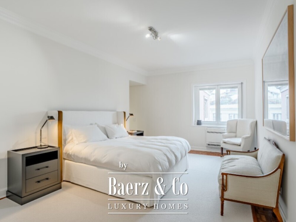 Apartment 4 Bedrooms +1 Sale Lisboa image