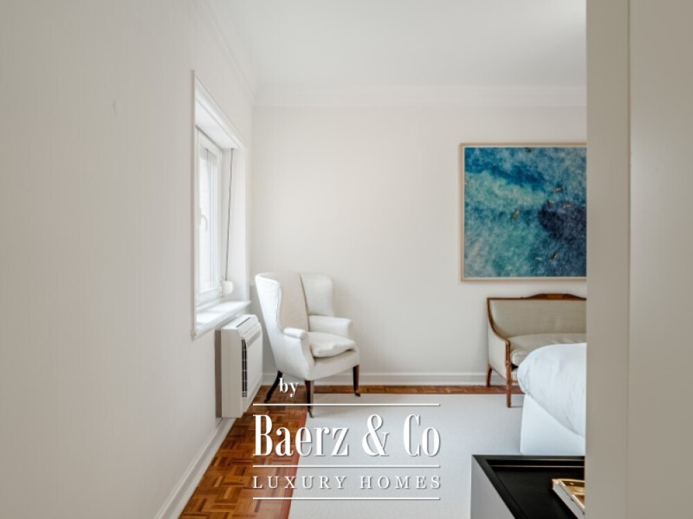 Apartment 4 Bedrooms +1 Sale Lisboa image