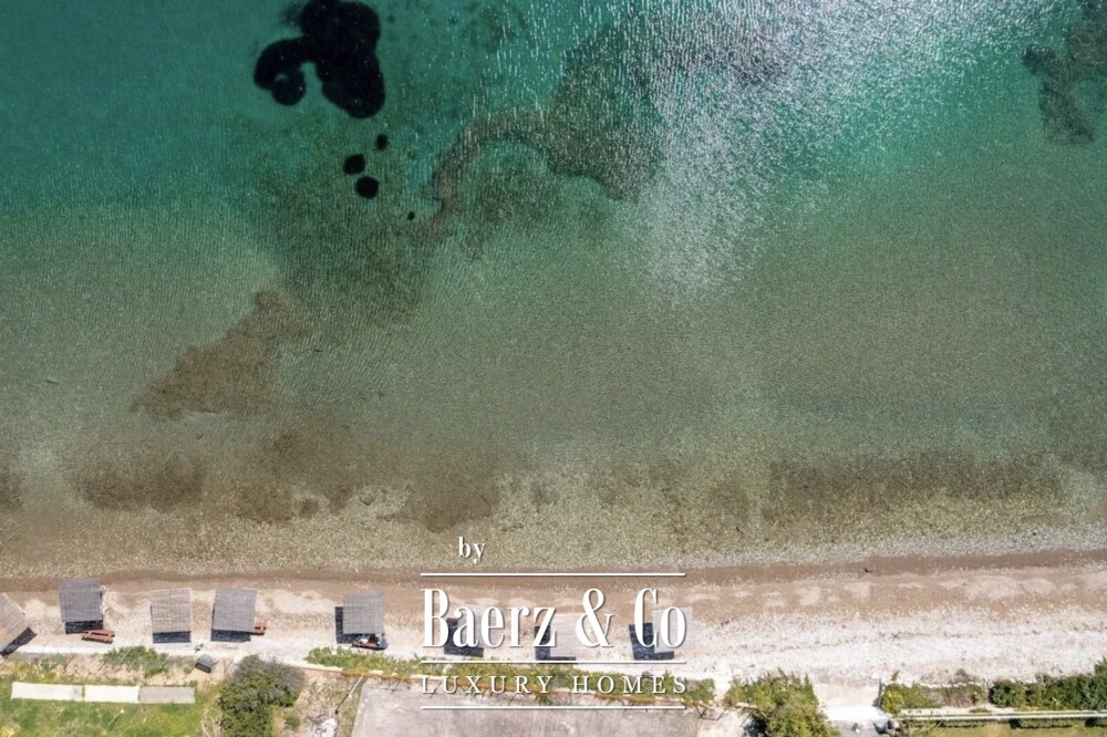 Exceptional Seafront Residence in Eretria, Evia image