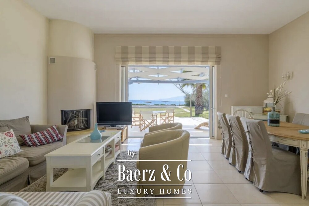 Exceptional Seafront Residence in Eretria, Evia image