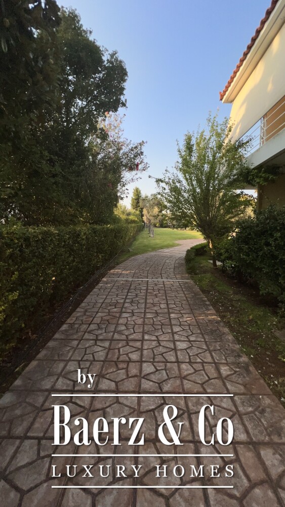 Exclusive Beachfront Estate with Three Independent Luxury Villas and Private Beach in Malakonta, Eretria image