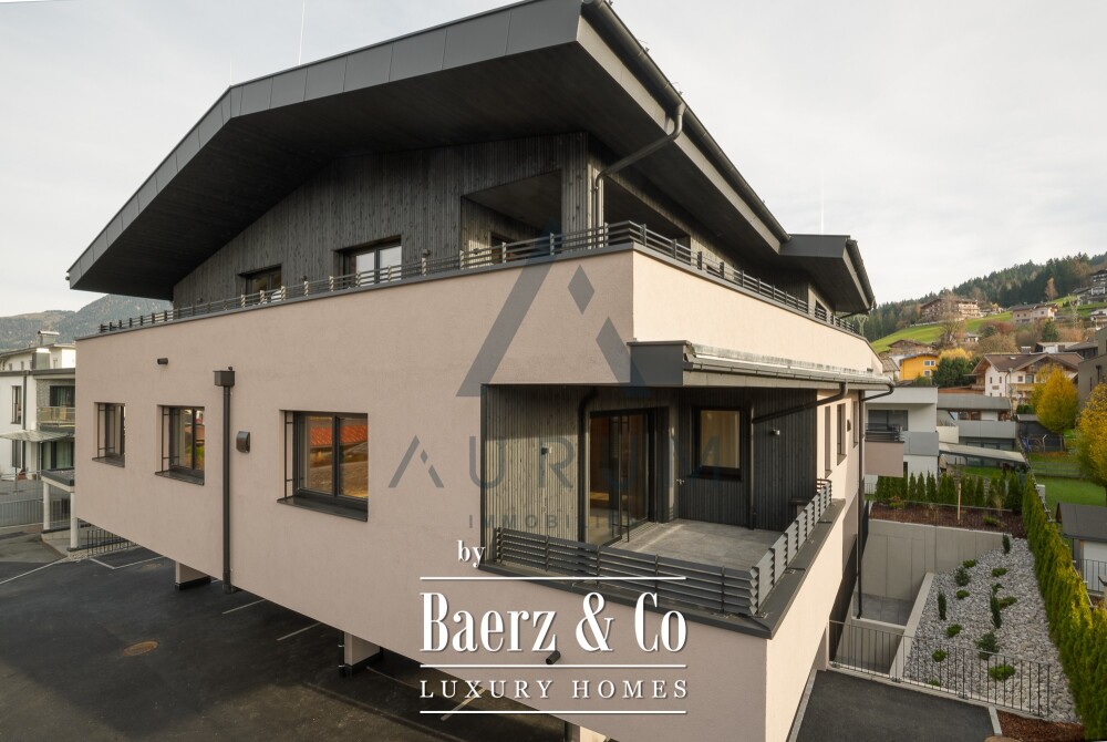 Beautiful luxury home in St. Johann in Tirol image