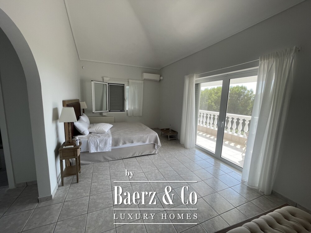 Villa Blanc – Elegant Coastal Living in Porto Heli’s Prestigious Riviera image