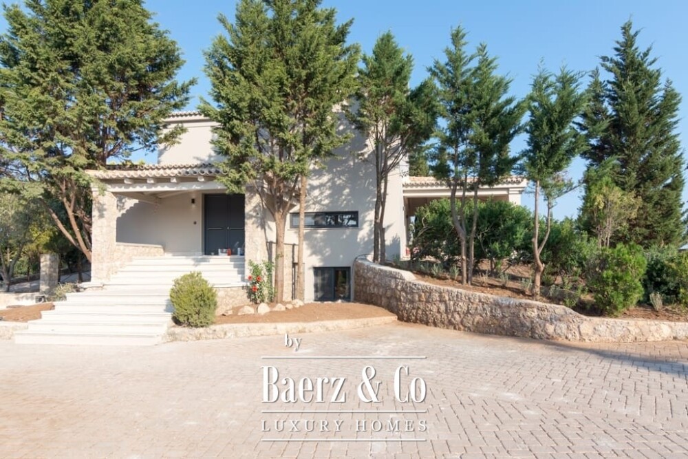 Seafront Elegance in Porto Heli - Petrothalassa image