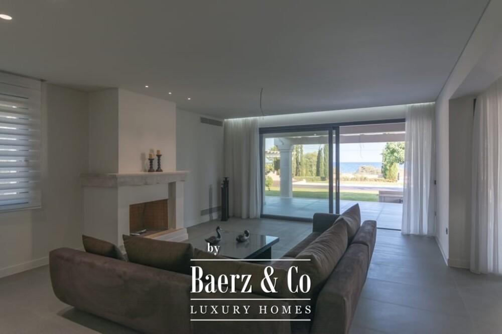 Seafront Elegance in Porto Heli - Petrothalassa image
