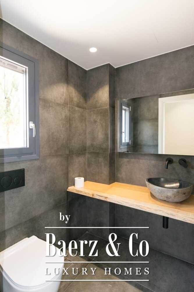 Seafront Elegance in Porto Heli - Petrothalassa image