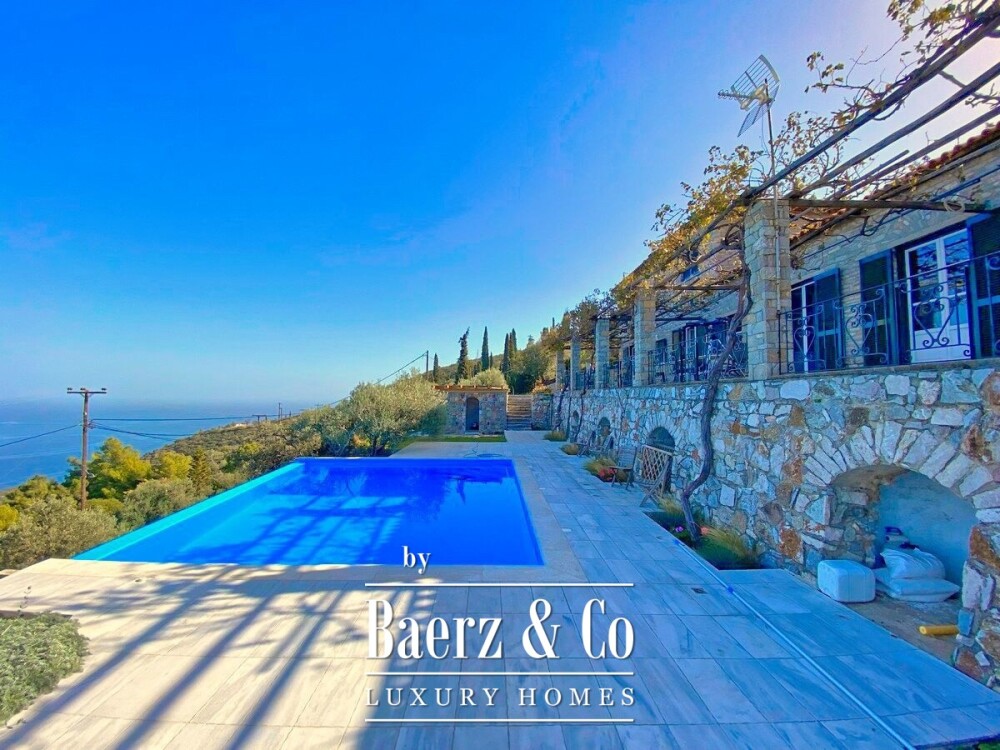 (For Sale) Residential Detached house || Piraias/Troizinia - 180 Sq.m, 3 Bedrooms, 900.000€ image