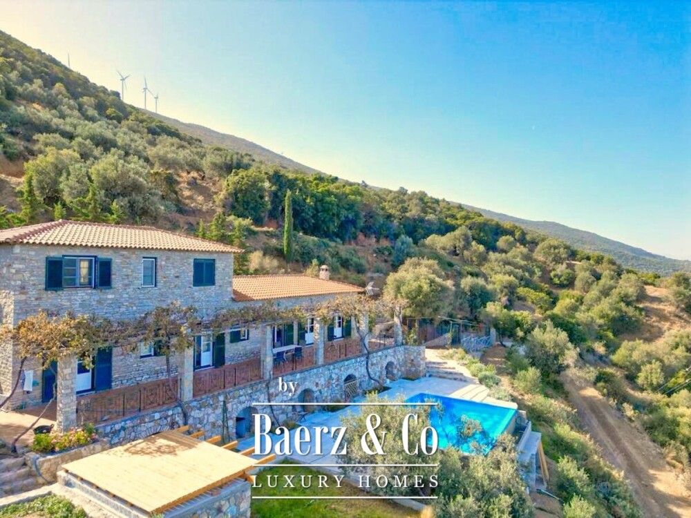 (For Sale) Residential Detached house || Piraias/Troizinia - 180 Sq.m, 3 Bedrooms, 900.000€ image