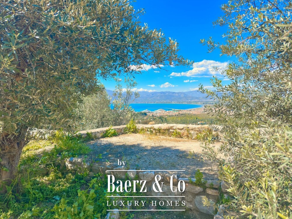 2335640 - Detached house For sale, Nafplio, 390 sq.m., €900.000 image
