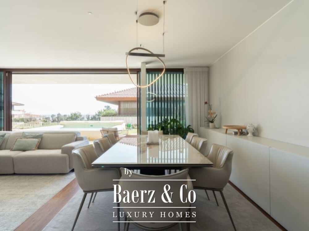 Luxurious Apartment with 3 Ensuite Bedrooms - Garden and Swimming Pool - Privileged Location - Sea View - Walking Distance from the beach - Gated community with 24/7 Security. image