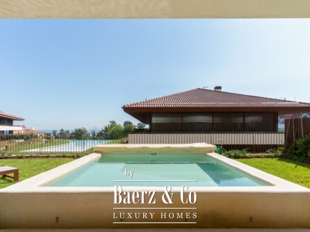 Luxurious Apartment with 3 Ensuite Bedrooms - Garden and Swimming Pool - Privileged Location - Sea View - Walking Distance from the beach - Gated community with 24/7 Security. image