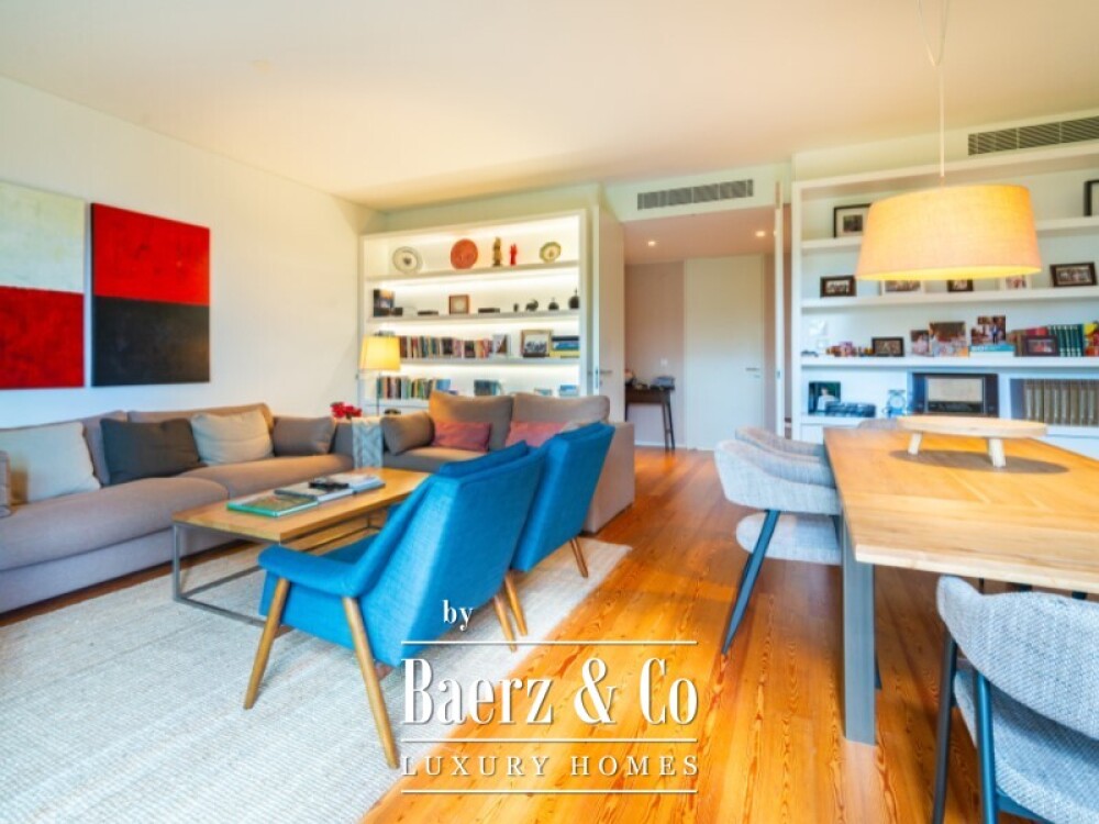 Luxury 2 Bedroom Apartment with Private Garden in Restelo, inserted in a condominium of excellence image