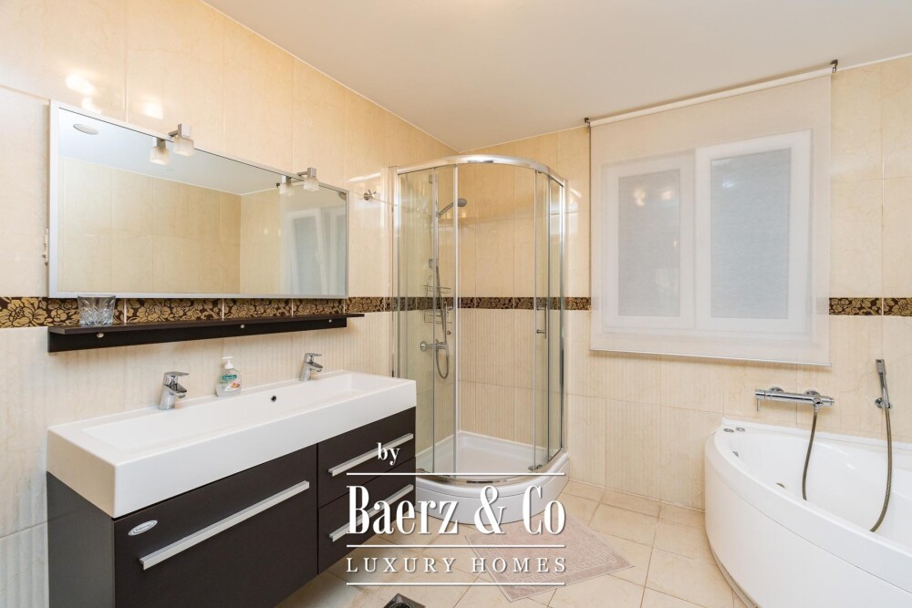 Dubrovnik, villa with a pool and panoramic view image
