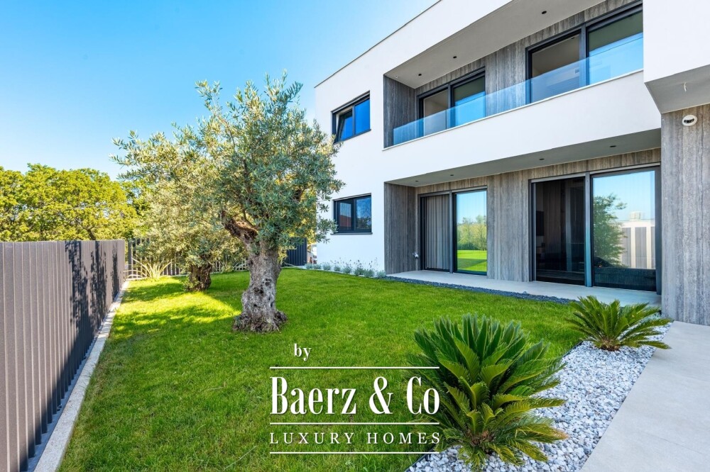 Exclusive Luxury Residence with Two Independent Villas in One Property, Kvarner Bay Views image
