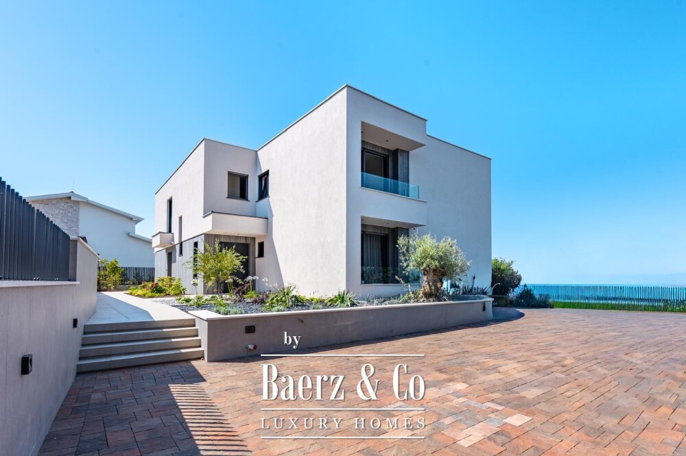 Exclusive Luxury Residence with Two Independent Villas in One Property, Kvarner Bay Views image