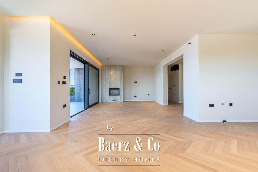 Exclusive Luxury Residence with Two Independent Villas in One Property, Kvarner Bay Views image