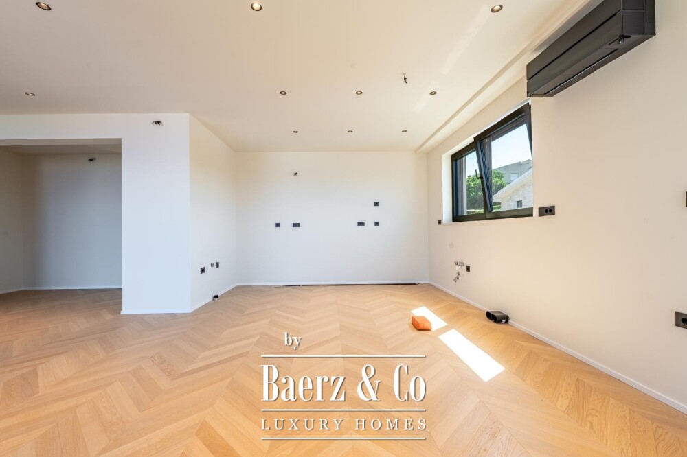 Exclusive Luxury Residence with Two Independent Villas in One Property, Kvarner Bay Views image
