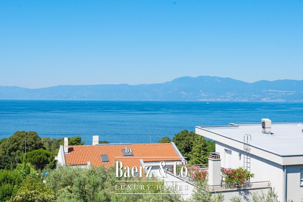Exclusive Luxury Residence with Two Independent Villas in One Property, Kvarner Bay Views image