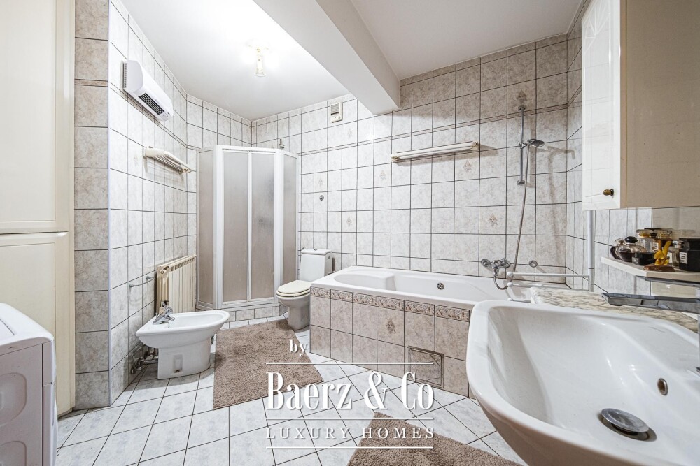Zagreb, Maksimir, residential and commercial building 602 m², auxiliary building 43 m² image