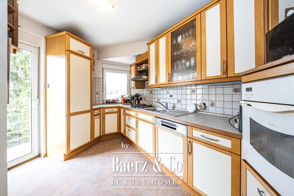 Zagreb, Maksimir, residential and commercial building 602 m², auxiliary building 43 m² image