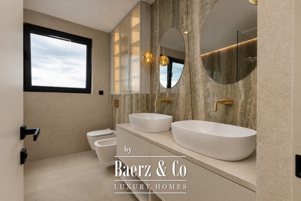 Kostrena, Rožići, exclusive 200 m² penthouse with panoramic sea views image