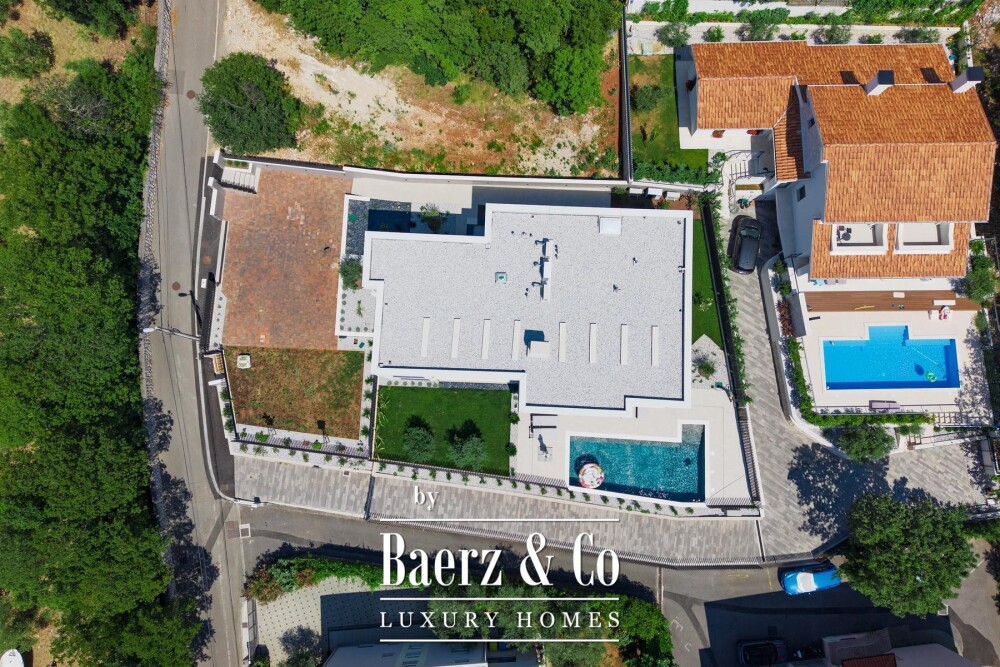 Kostrena, Rožići, exclusive 200 m² penthouse with panoramic sea views image