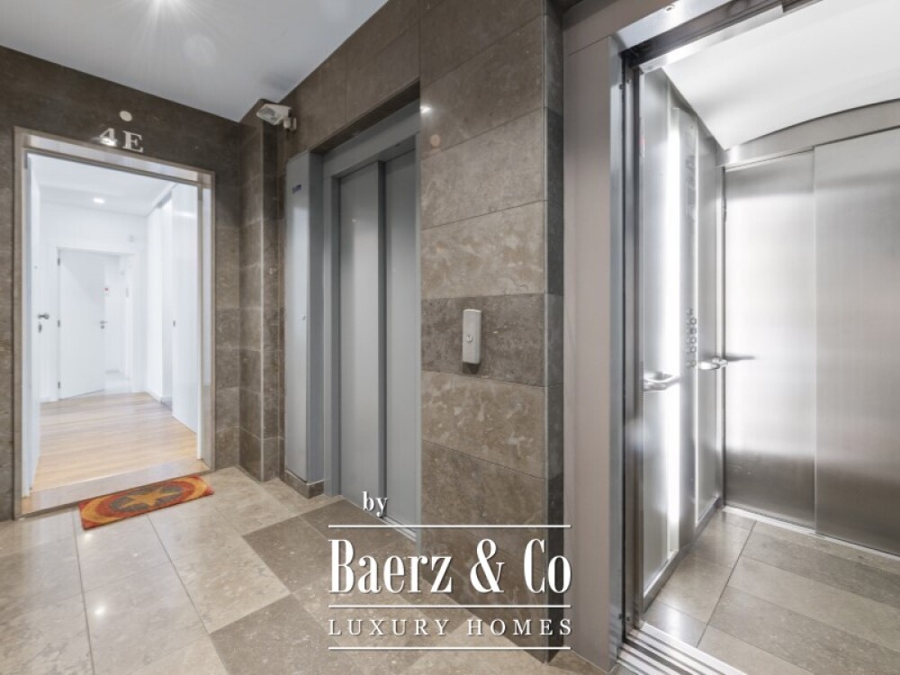 3 Bedroom Apartment with Estrela Basilica View | 138 m² | 2 Garage Spaces | Storage Room image