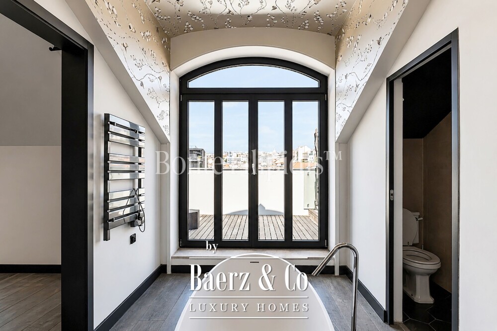 Beautiful luxury home in Misericórdia, Cais do Sodré image