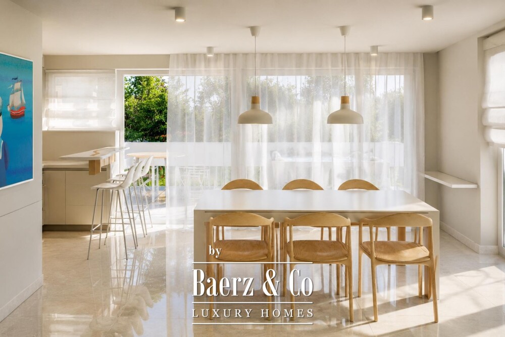 Opatija Privé, exclusive four-room apartment 138 m², swimming pool, gym image