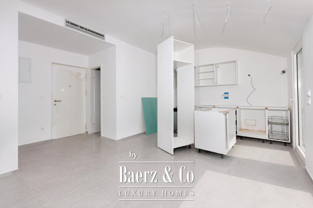 Opatija Privé, exclusive three-room penthouse 109.4 m², swimming pool, gym image