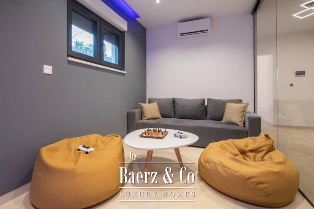 Split, Kaštel Stari, Exclusive villa image