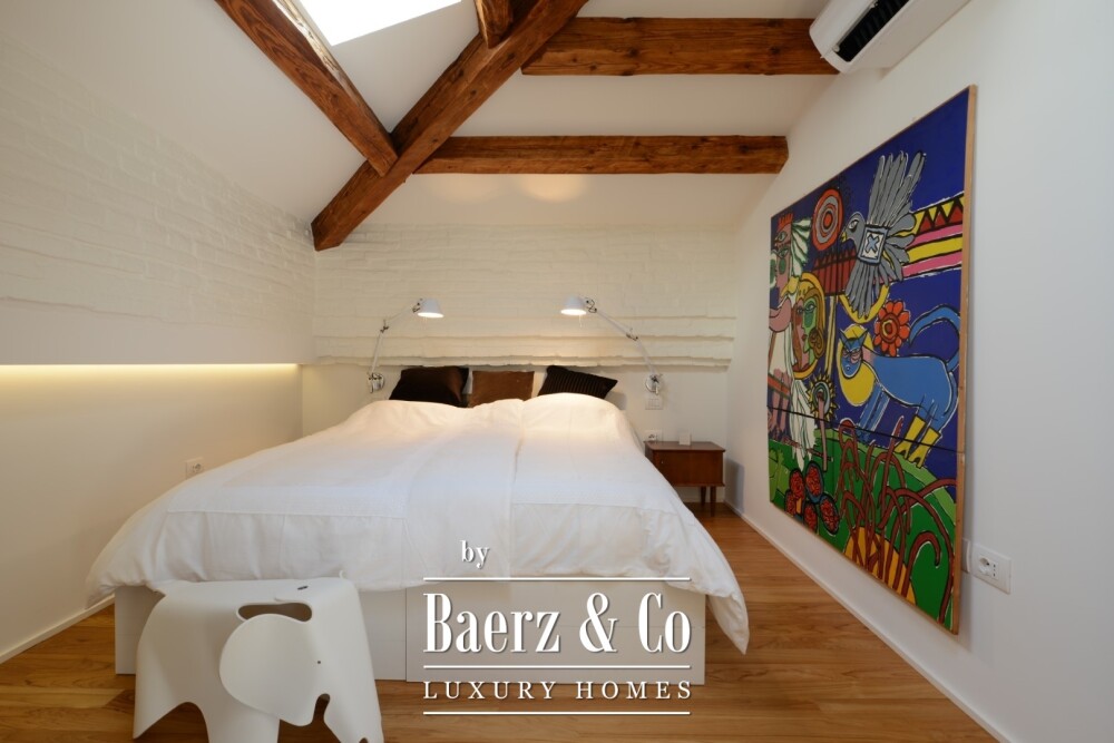 Prestigious 490 m² Residence with Versatile Second Unit in the Historic Heart of Forlì image